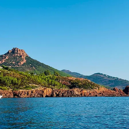 Azuréa Estérel Vue Piscine Chauffée Appartement *