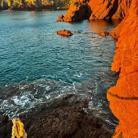 Azuréa Estérel Vue Piscine Chauffée