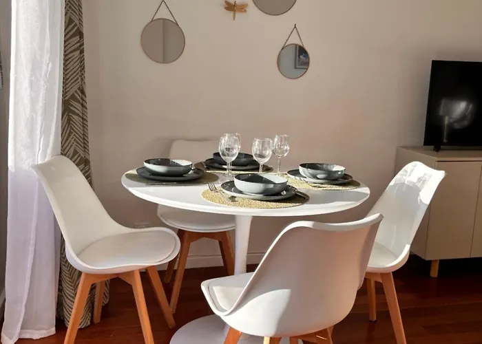 アパート Azurea Esterel Vue Piscine Chauffee Saint-Raphaël