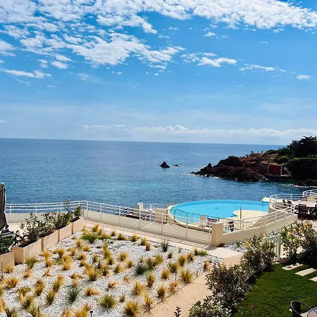 Azurea Esterel Vue Piscine Chauffee Classe 3 Etoiles *
