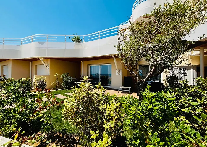 Azurea Esterel Vue Piscine Chauffee Classe 3 Etoiles